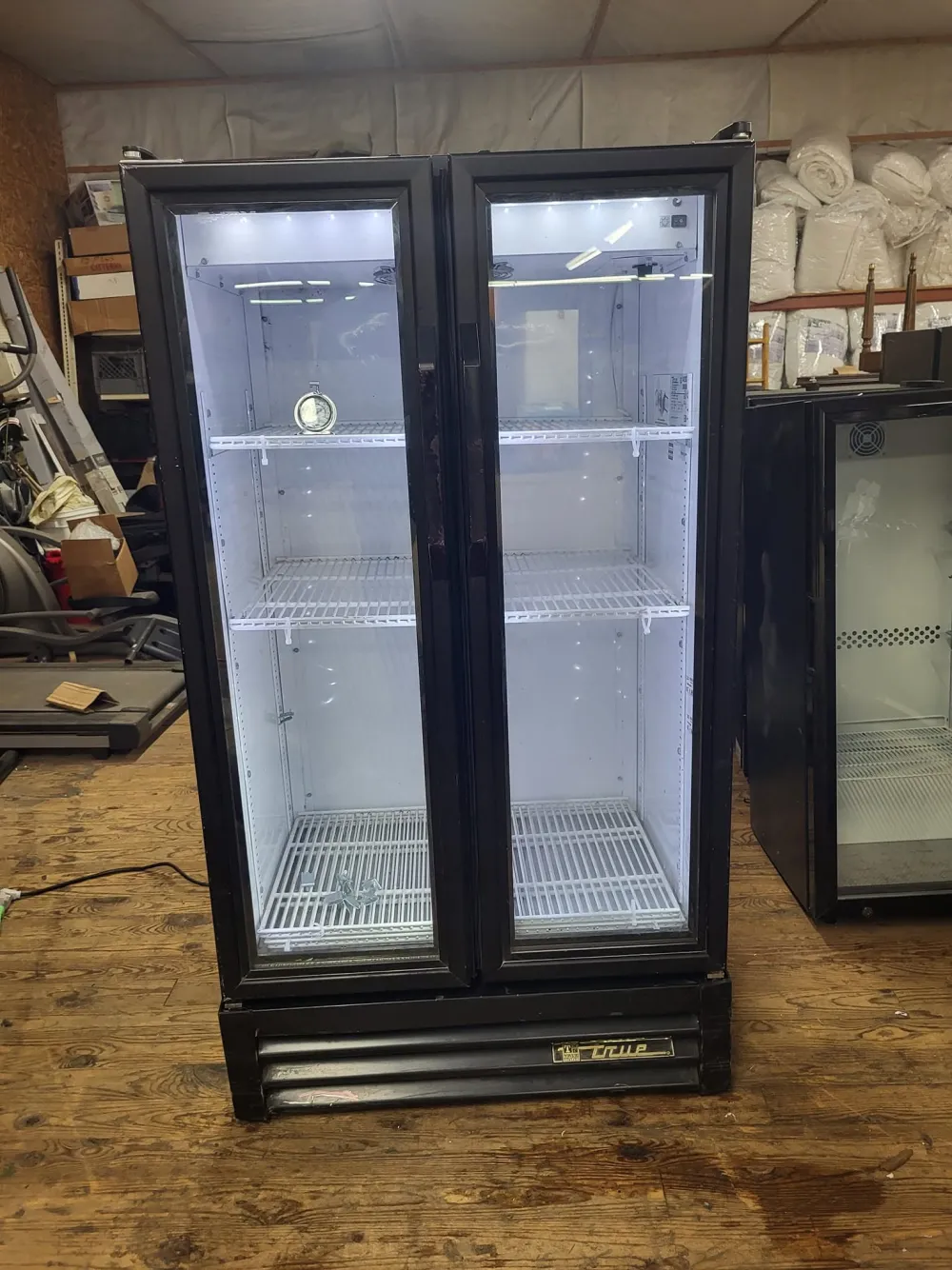 2-Door Glass Cooler